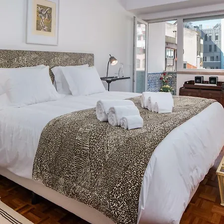 Castilho Lux Apartament *